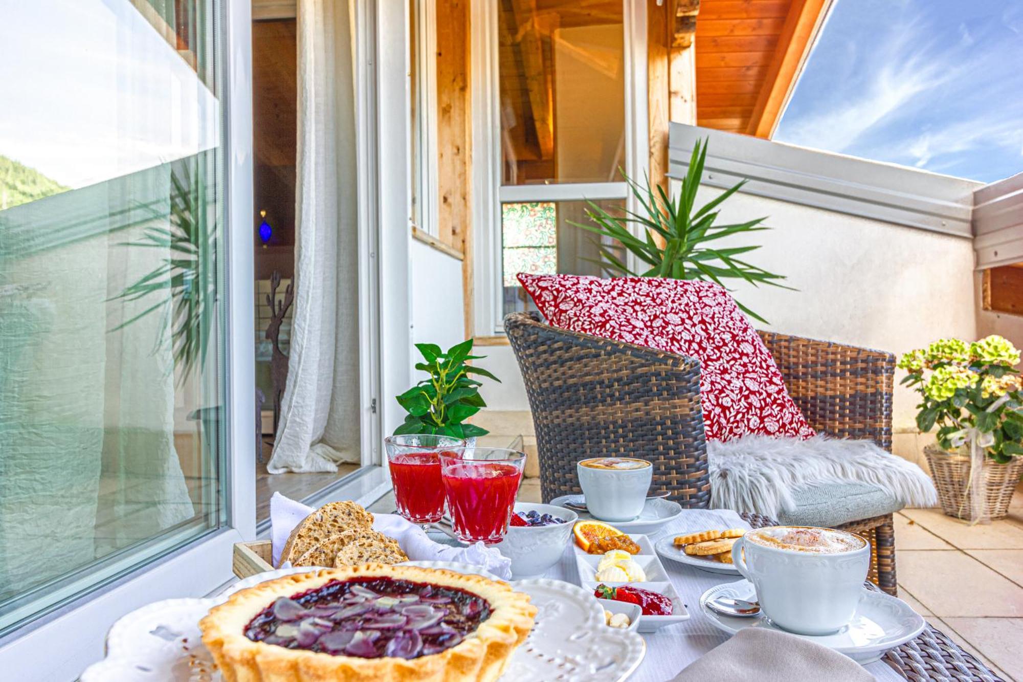 B&B Alla Loggia Dell'Imperatore Levico Terme Exterior photo